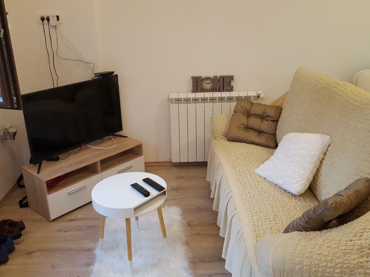 Studio Apartman D&D Banjole Eksteriør billede